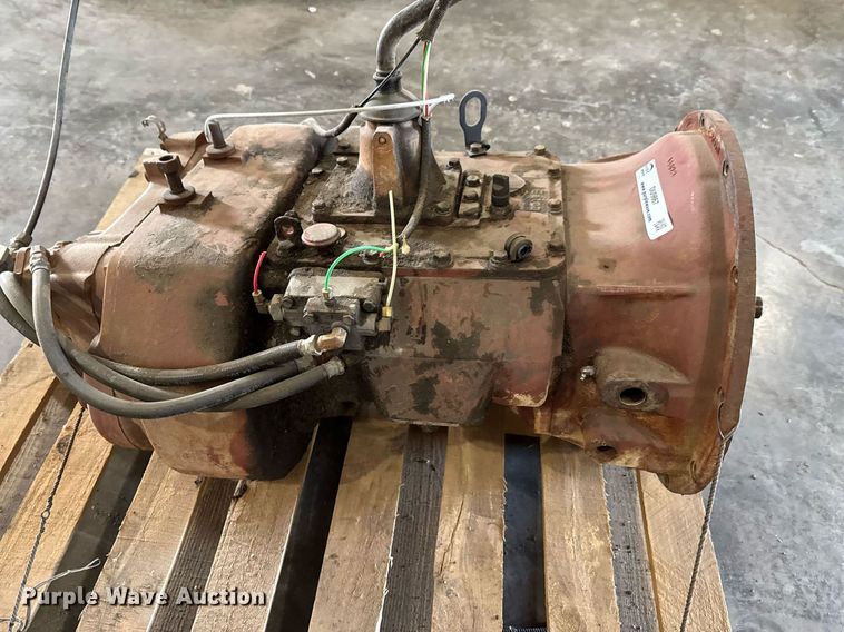 image for item DU9867 Eaton Fuller RT6613 transmission