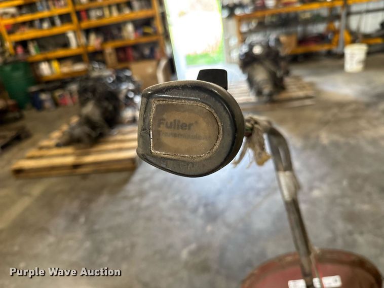 image for item DU9867 Eaton Fuller RT6613 transmission