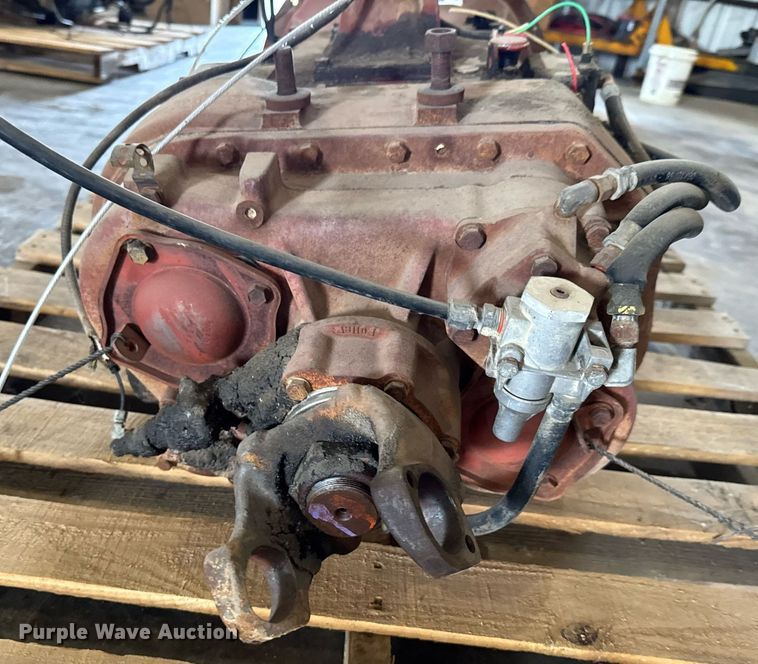 image for item DU9867 Eaton Fuller RT6613 transmission