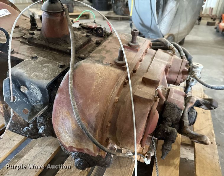 image for item DU9867 Eaton Fuller RT6613 transmission