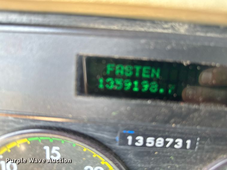 image for item DV2735 2006 Freightliner Columbia semi truck