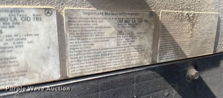 image for item DV2736 2005 Freightliner Columbia semi truck