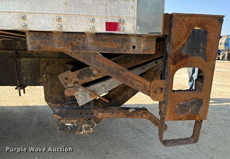 image for item DV2737 2008 Freightliner Business Class M2 box truck