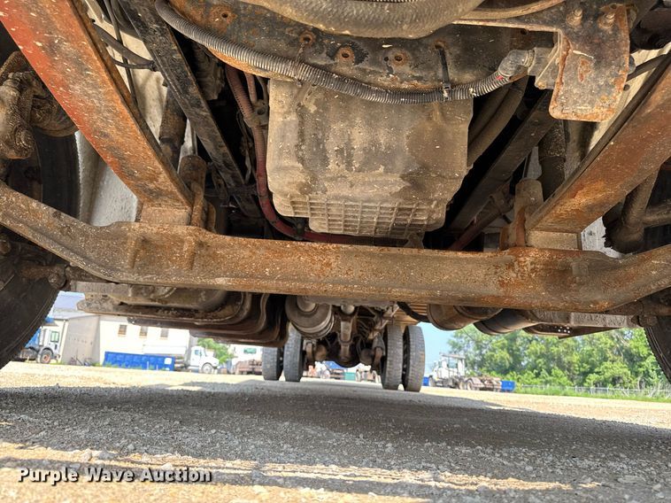 image for item DV2737 2008 Freightliner Business Class M2 box truck