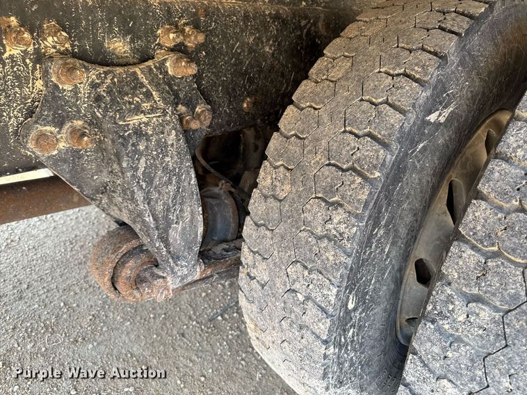 image for item DV2737 2008 Freightliner Business Class M2 box truck