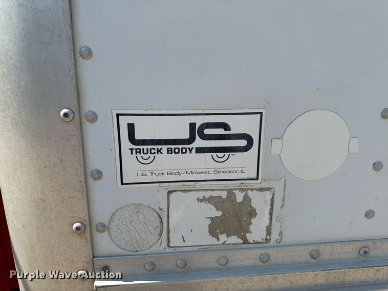 image for item DV2738 2000 Freightliner FL70 box truck