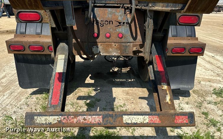 image for item DV2739 2005 Dragon Pro ESP container trailer