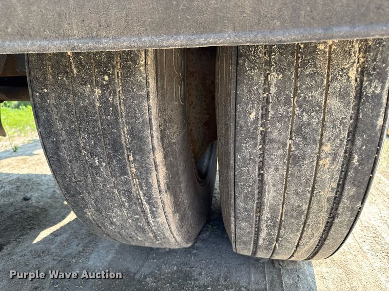 image for item DV2739 2005 Dragon Pro ESP container trailer