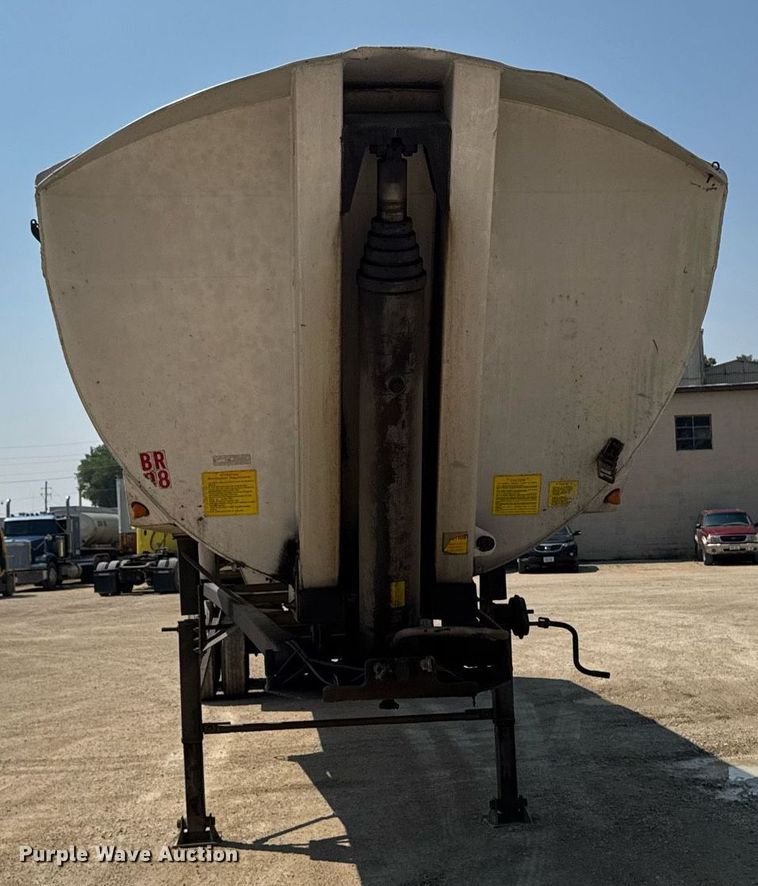 image for item DV2740 1994 Alumatech end dump trailer