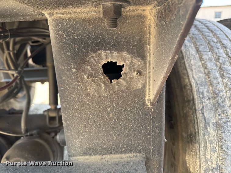 image for item DV2740 1994 Alumatech end dump trailer