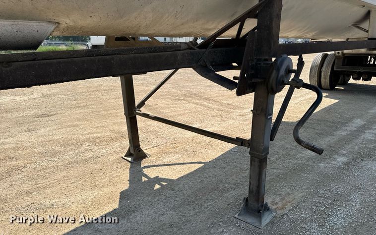 image for item DV2740 1994 Alumatech end dump trailer