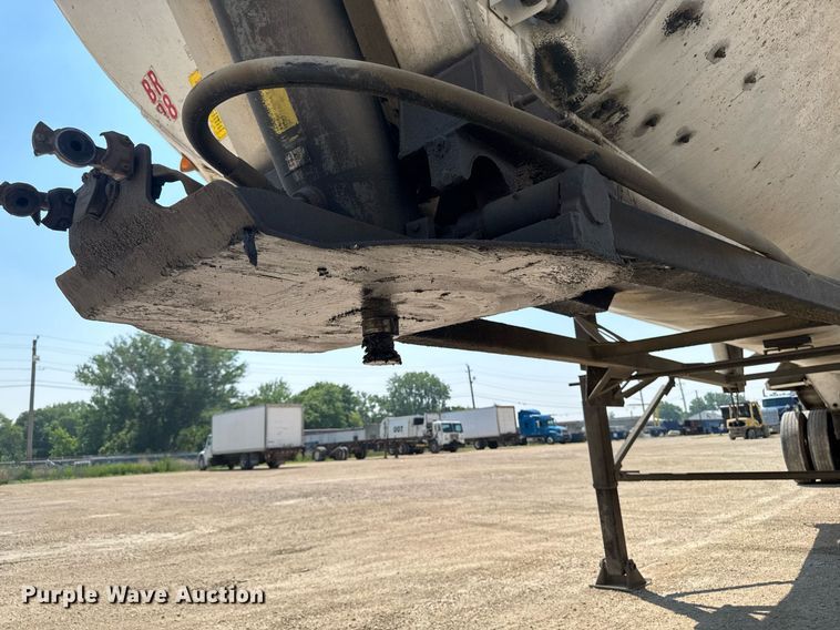 image for item DV2740 1994 Alumatech end dump trailer