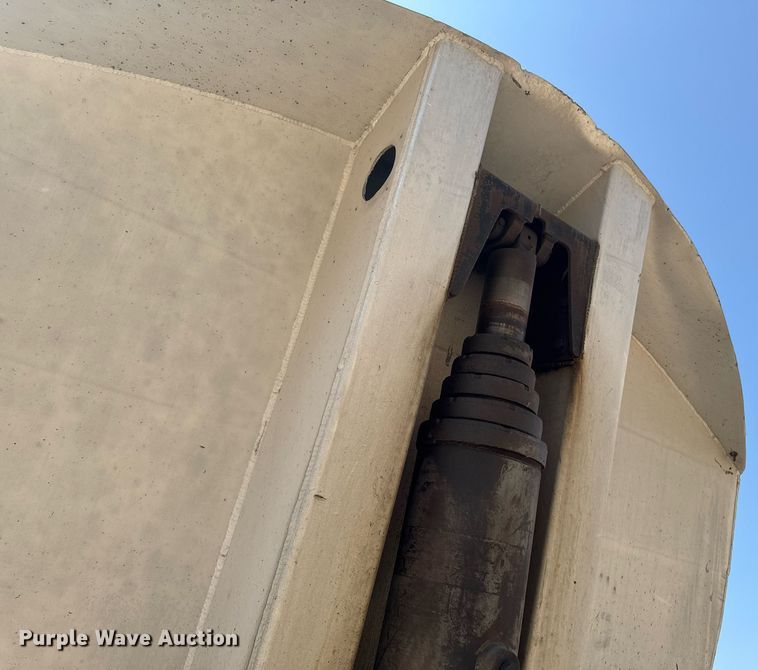 image for item DV2740 1994 Alumatech end dump trailer