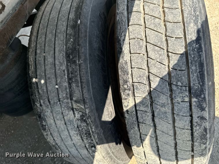 image for item DV2740 1994 Alumatech end dump trailer