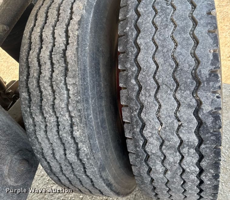 image for item DV2740 1994 Alumatech end dump trailer