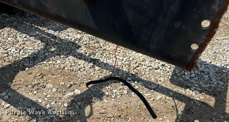 image for item DV4122 2010 International DuraStar 4300 truck cab and chassis