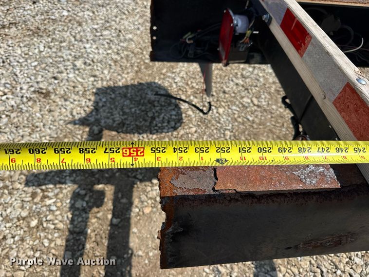 image for item DV4122 2010 International DuraStar 4300 truck cab and chassis