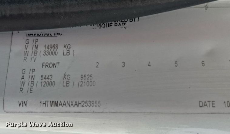 image for item DV4122 2010 International DuraStar 4300 truck cab and chassis