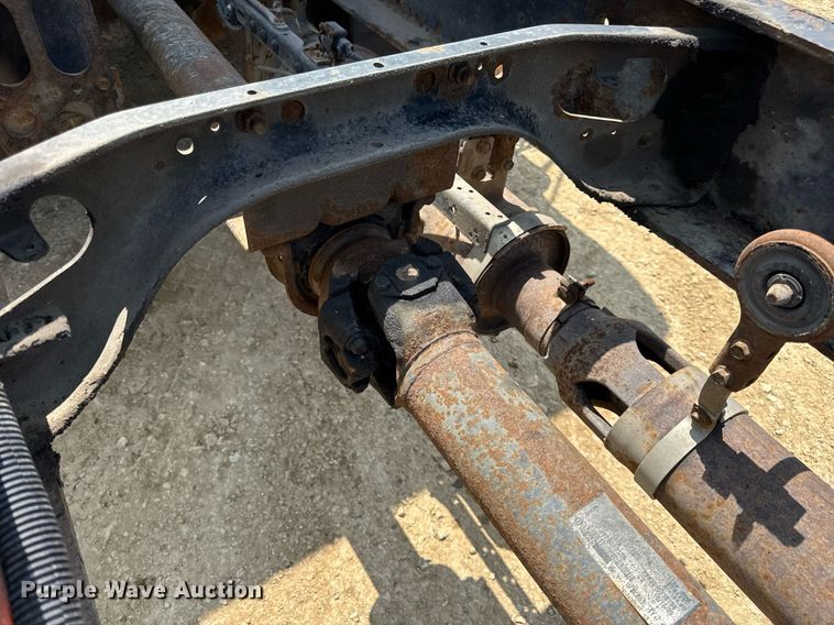 image for item DV4125 2010 International DuraStar 4400 truck cab and chassis