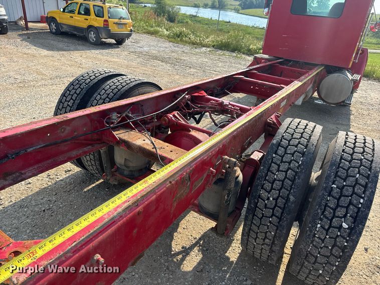 image for item DV4143 1998 Kenworth T300 truck cab and chassis