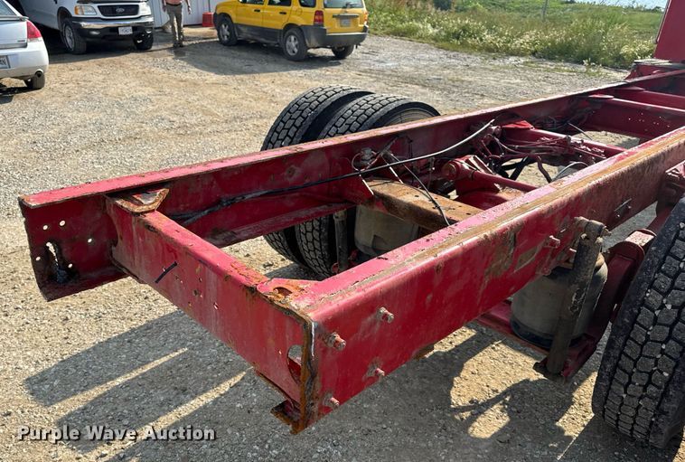 image for item DV4143 1998 Kenworth T300 truck cab and chassis