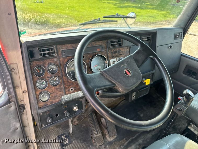 image for item DV4143 1998 Kenworth T300 truck cab and chassis