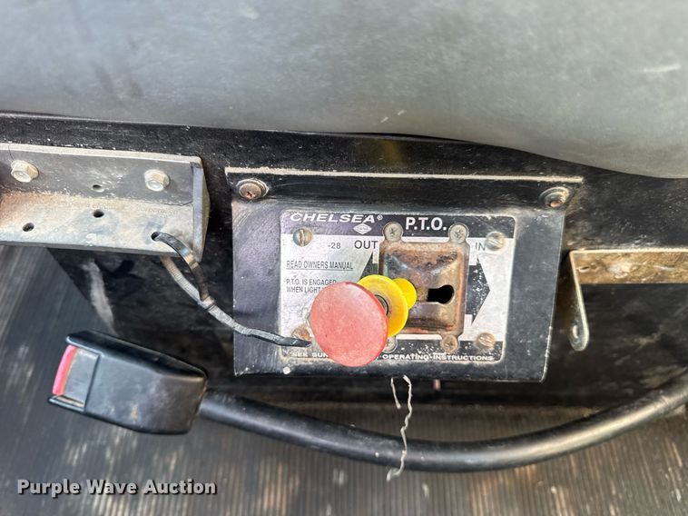 image for item DV4143 1998 Kenworth T300 truck cab and chassis