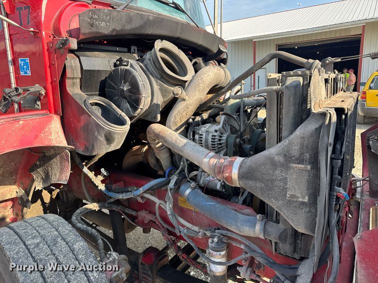 image for item DV4143 1998 Kenworth T300 truck cab and chassis