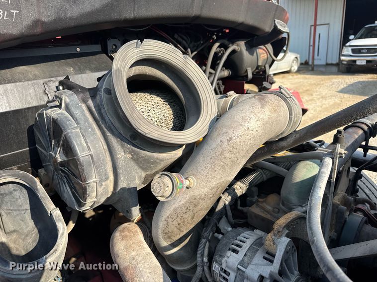 image for item DV4143 1998 Kenworth T300 truck cab and chassis