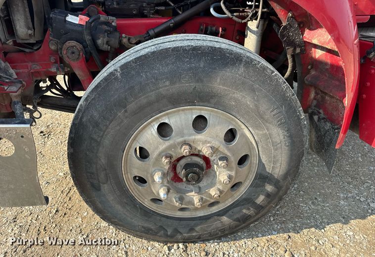 image for item DV4143 1998 Kenworth T300 truck cab and chassis