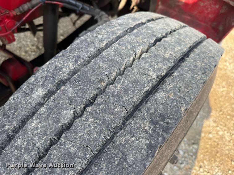 image for item DV4143 1998 Kenworth T300 truck cab and chassis