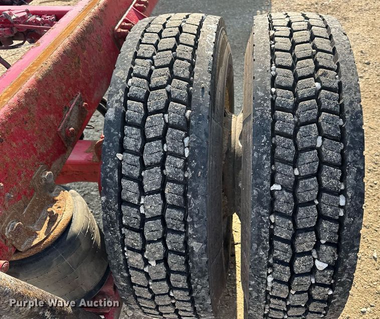 image for item DV4143 1998 Kenworth T300 truck cab and chassis