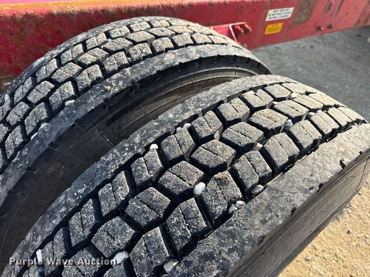 image for item DV4143 1998 Kenworth T300 truck cab and chassis