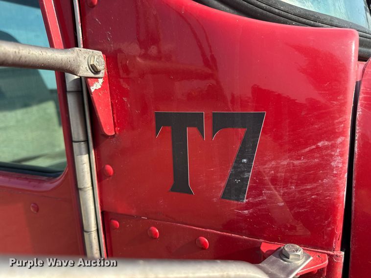 image for item DV4143 1998 Kenworth T300 truck cab and chassis