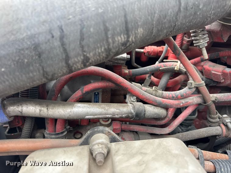 image for item DV4152 2015 Freightliner Business Class M2 semi truck