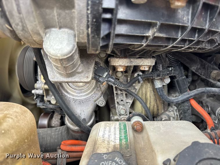 image for item DV4155 2014 Freightliner Cascadia semi truck