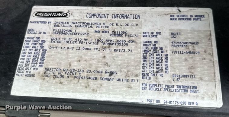 image for item DV4155 2014 Freightliner Cascadia semi truck