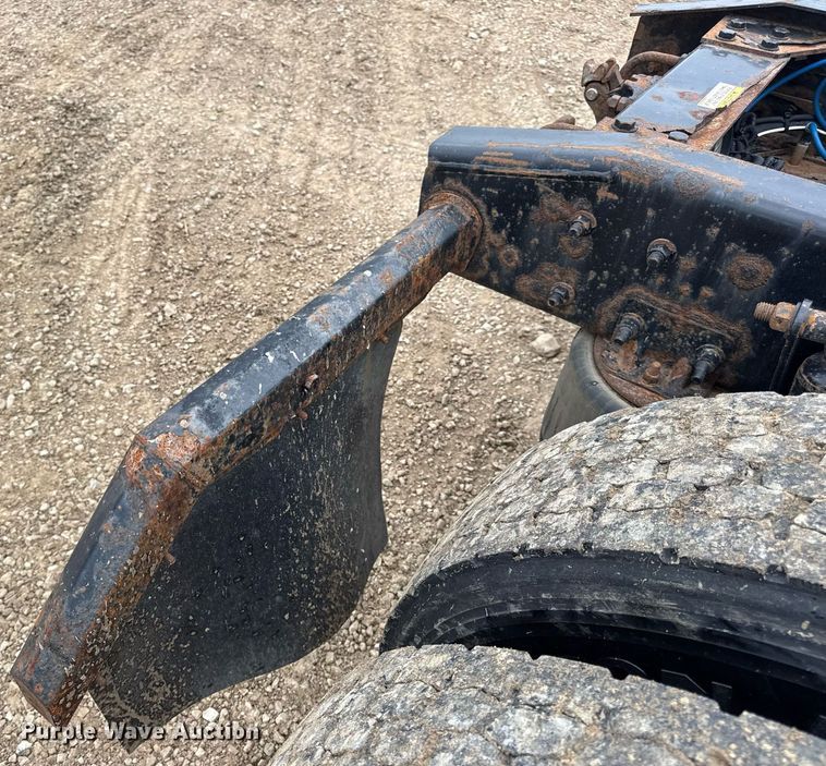 image for item DV4156 2016 Freightliner Cascadia semi truck