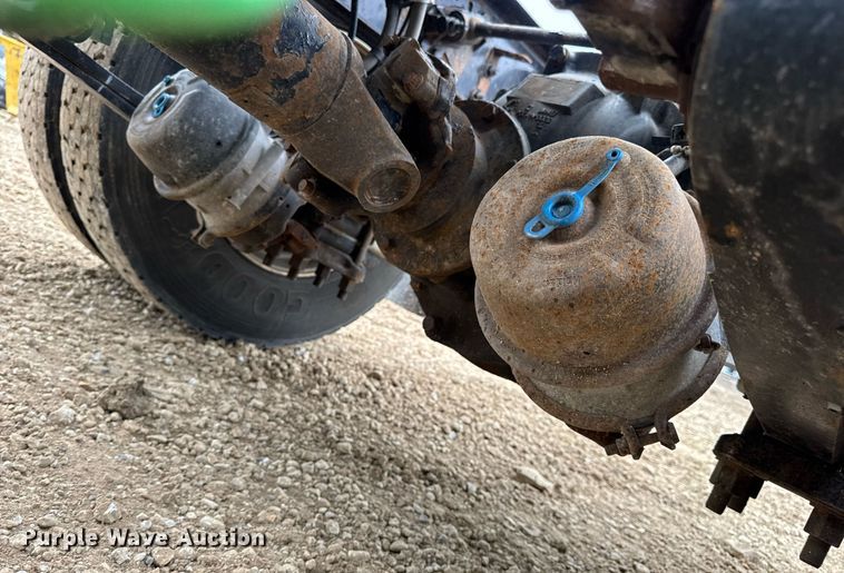 image for item DV4156 2016 Freightliner Cascadia semi truck