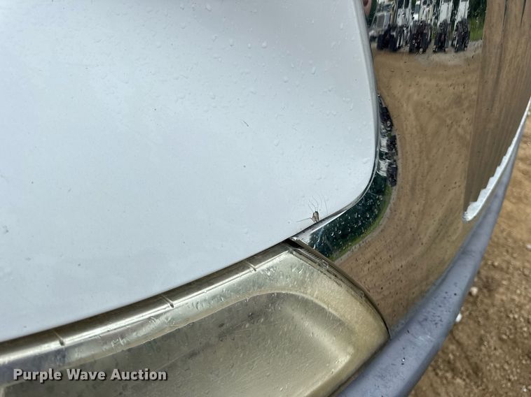 image for item DV4158 2007 International 4300 truck cab and chassis