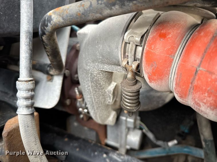 image for item DV4158 2007 International 4300 truck cab and chassis