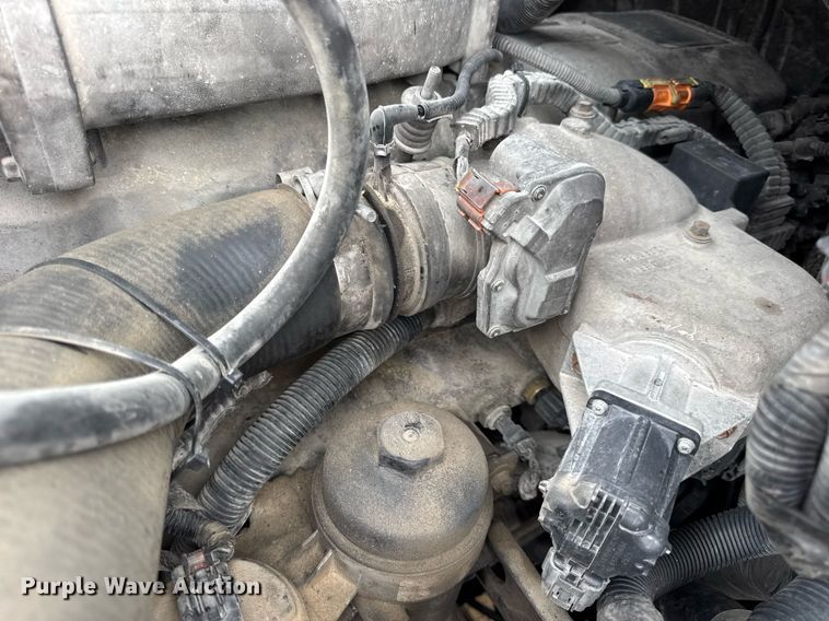 image for item DV4159 2011 International 4400 truck cab and chassis