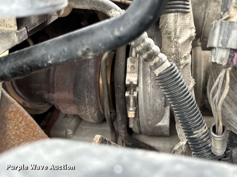 image for item DV4159 2011 International 4400 truck cab and chassis