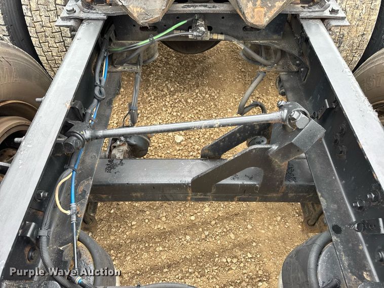 image for item DV4160 2017 Freightliner semi truck