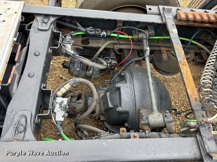 image for item DV4160 2017 Freightliner semi truck