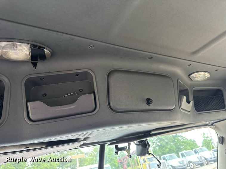 image for item DV4160 2017 Freightliner semi truck