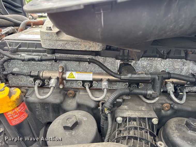 image for item DV4160 2017 Freightliner semi truck