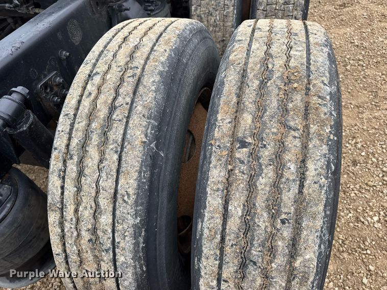 image for item DV4160 2017 Freightliner semi truck