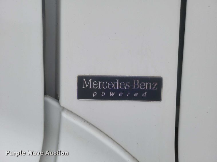 image for item DW7038 2005 Freightliner Business Class M2 dump truck