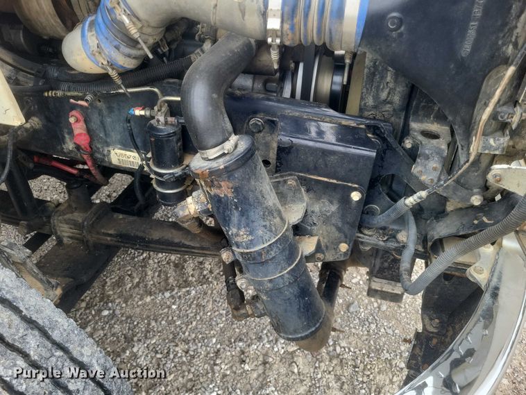 image for item DW7038 2005 Freightliner Business Class M2 dump truck